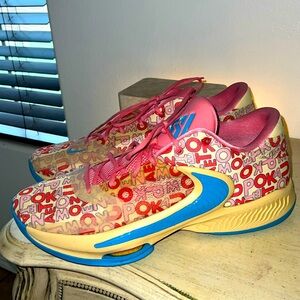 Size 18 new Nike Giannis Zoom Freak 4